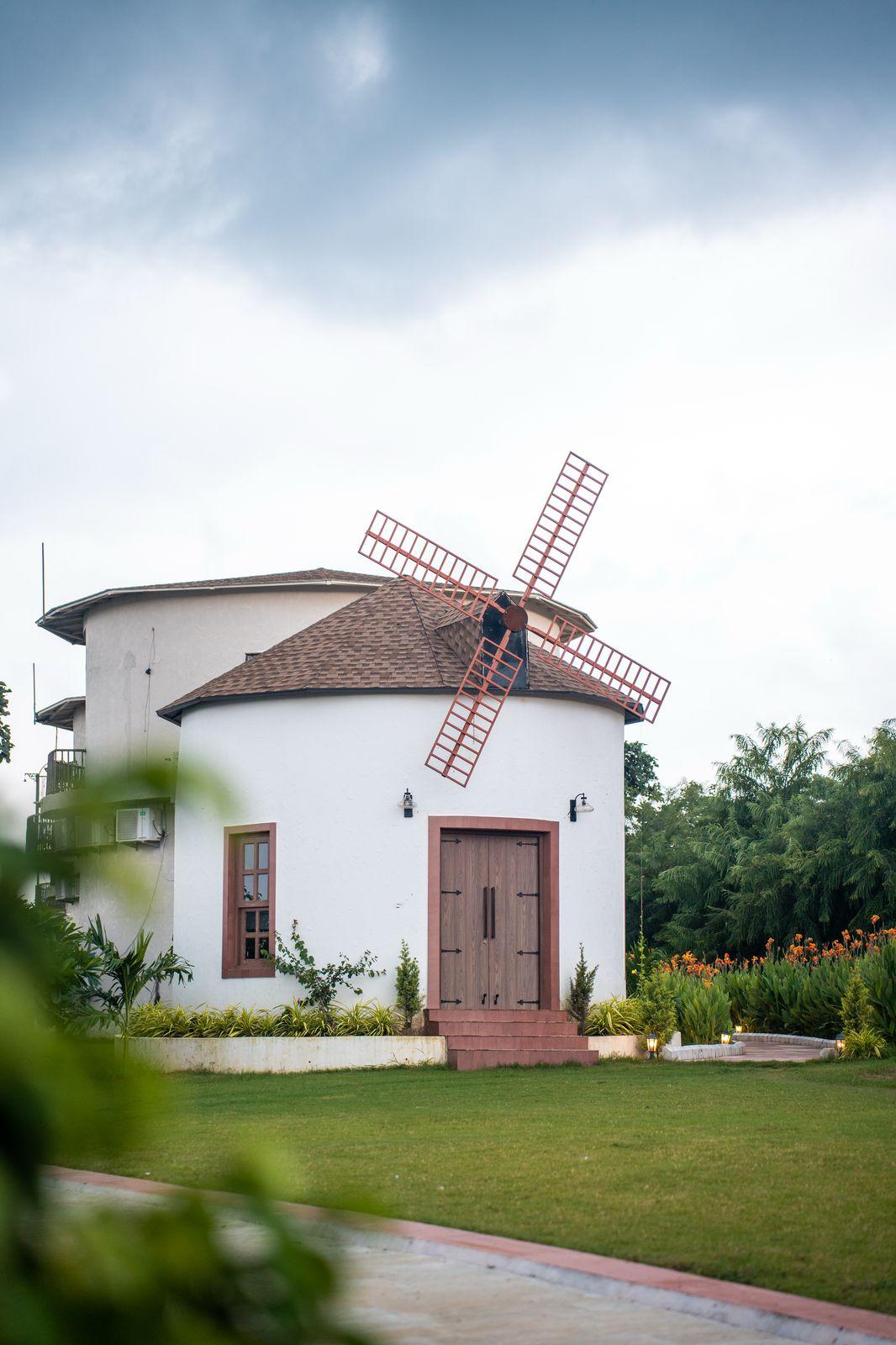 Narwal Lakefront Resort x Solis Nature