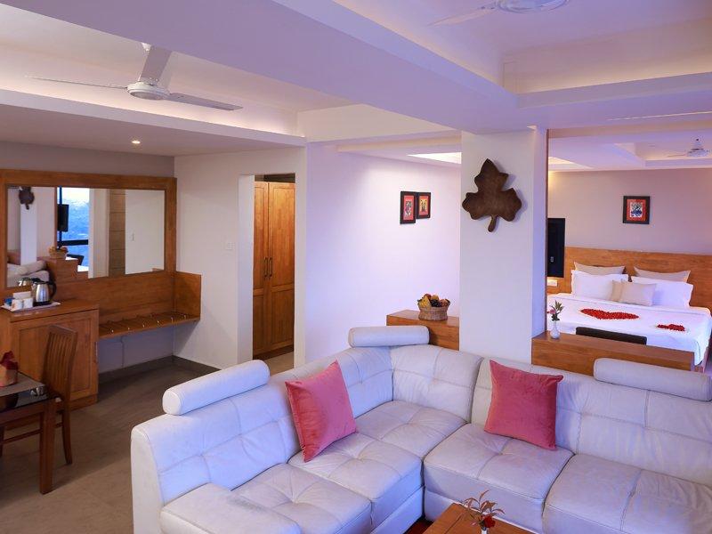 The Munnar Queen Resort x Solis Nature