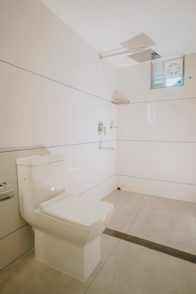 Sea Breeze Platinum Room x Solis Nature