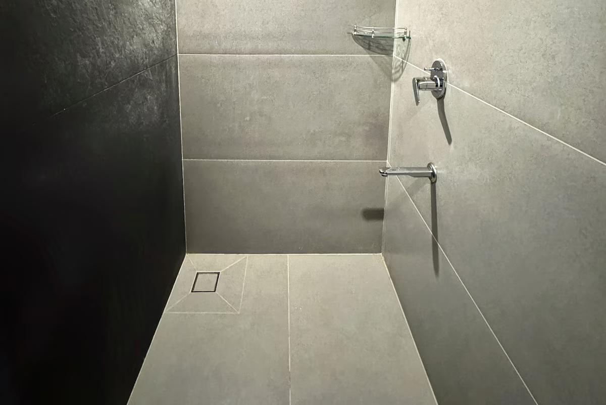 Tira Beach Resort - Wave B x Solis Nature