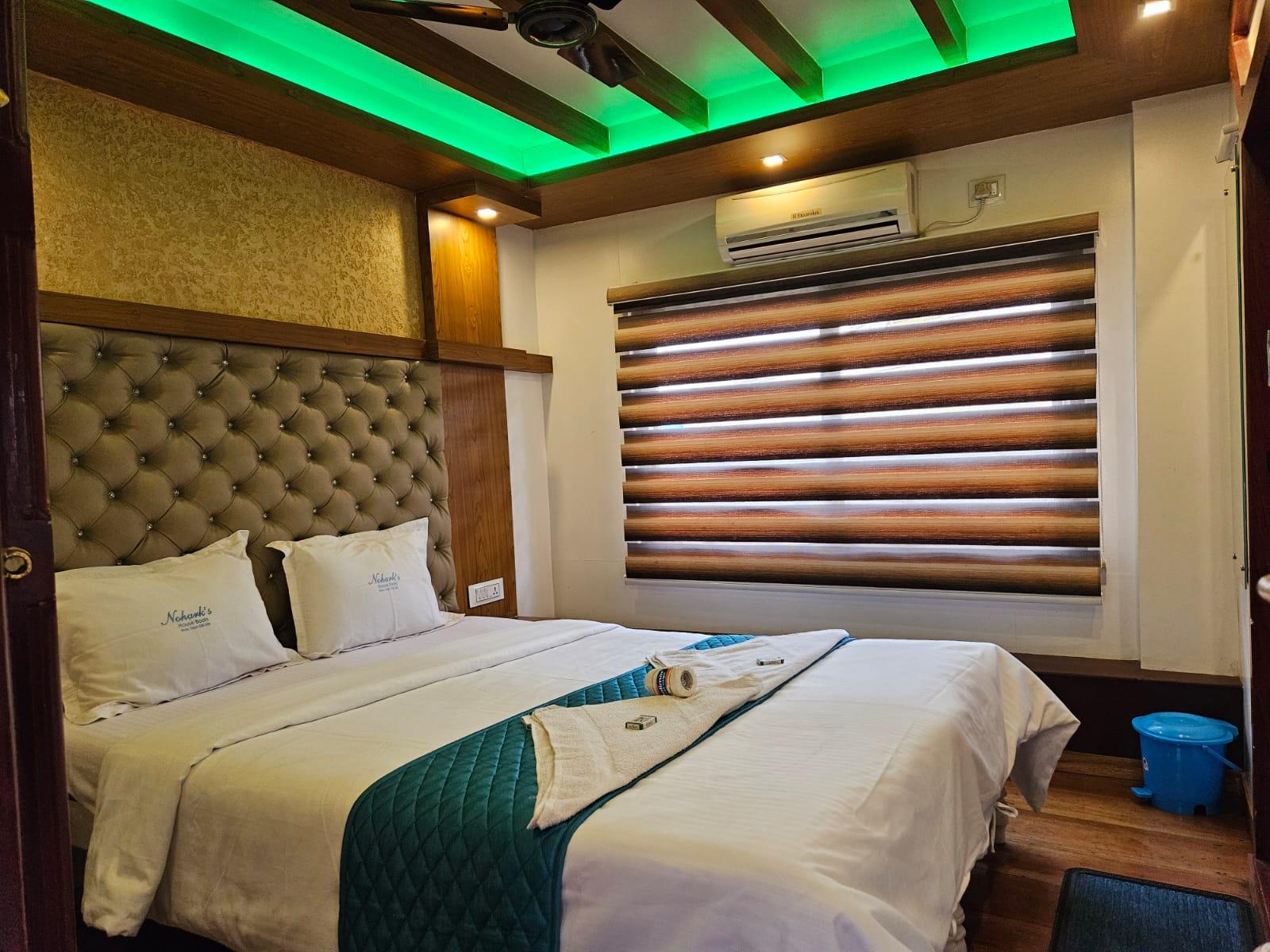 3 rooms Ebenezer by Nohark Houseboats x Solis Nature