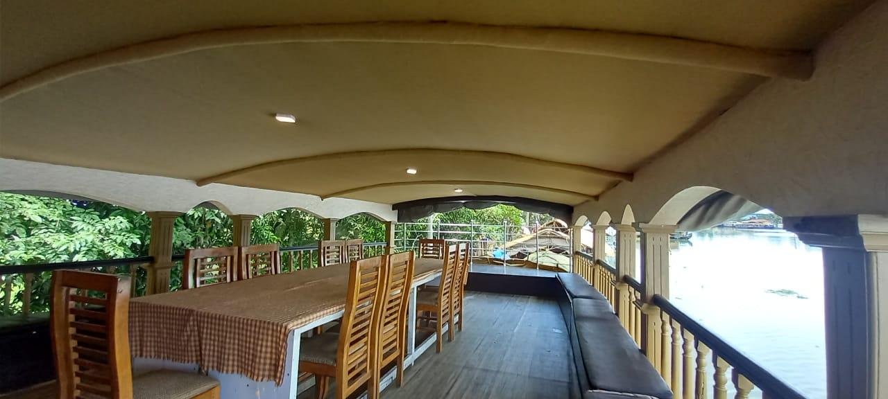 5 rooms Papapalil by Nohark Houseboats x Solis Nature