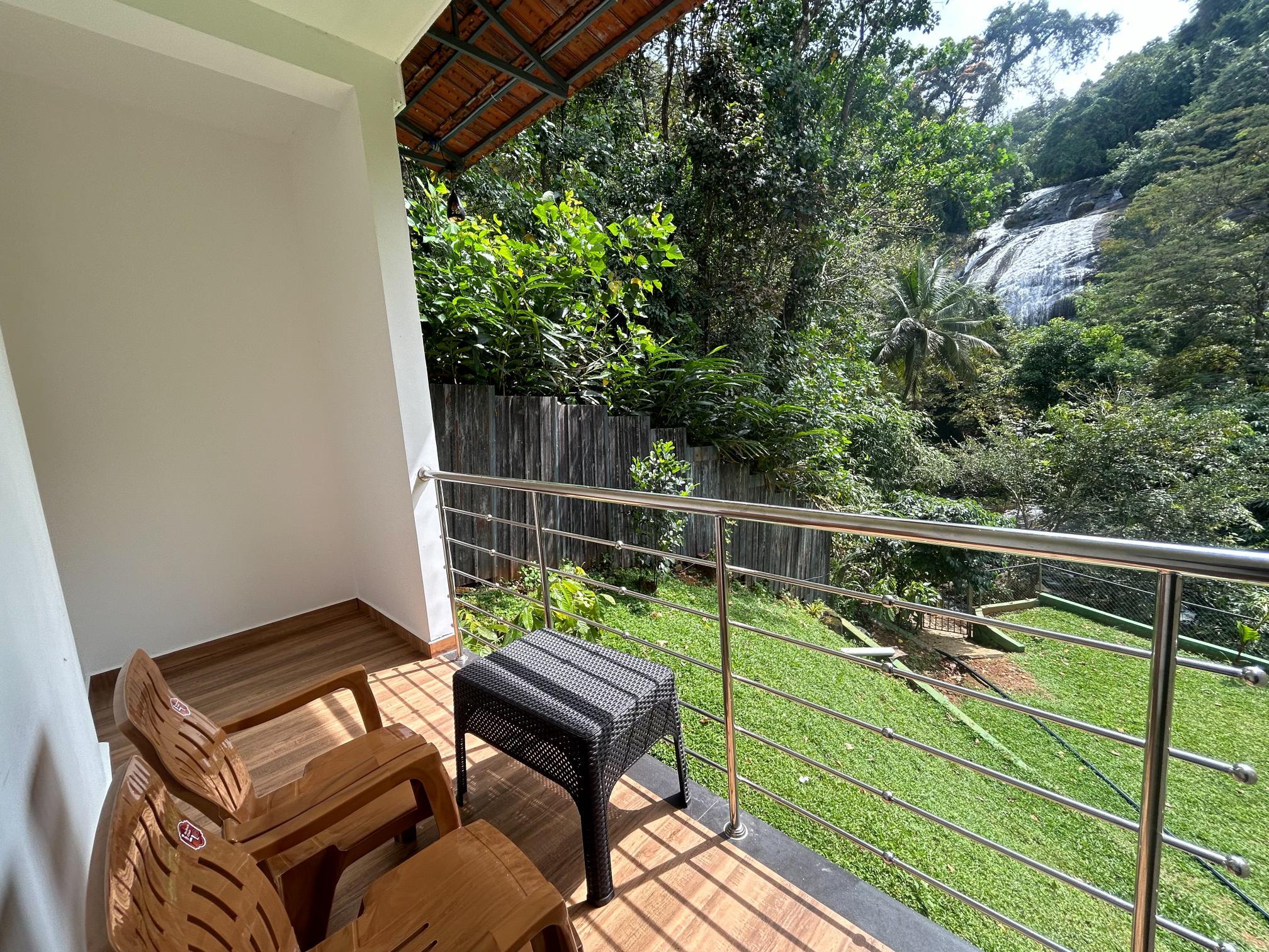 Nature Cascade Resort x Solis Nature