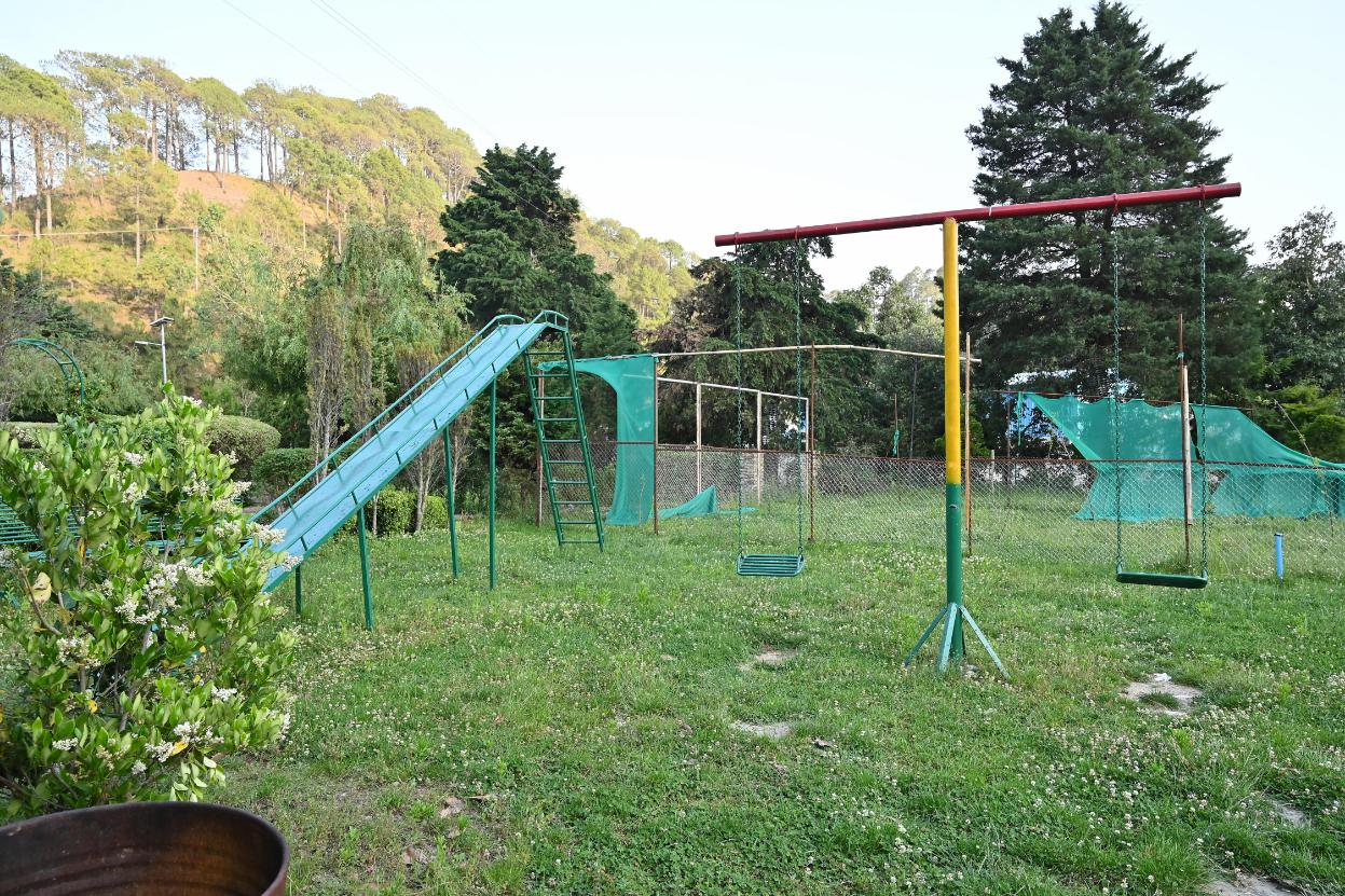 Foxoso Misty Oaks Resort x Solis Nature