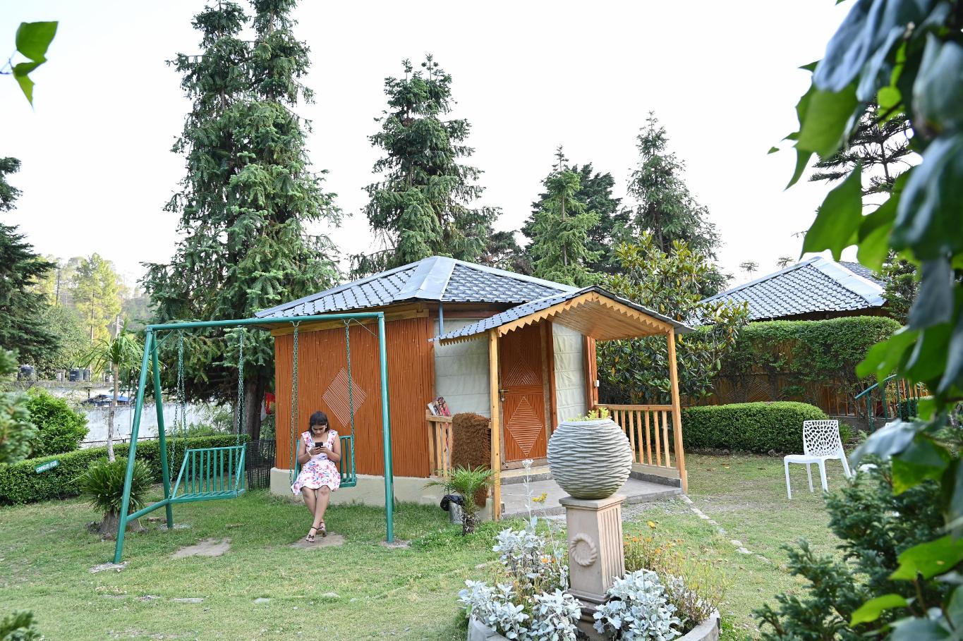 Foxoso Misty Oaks Resort x Solis Nature