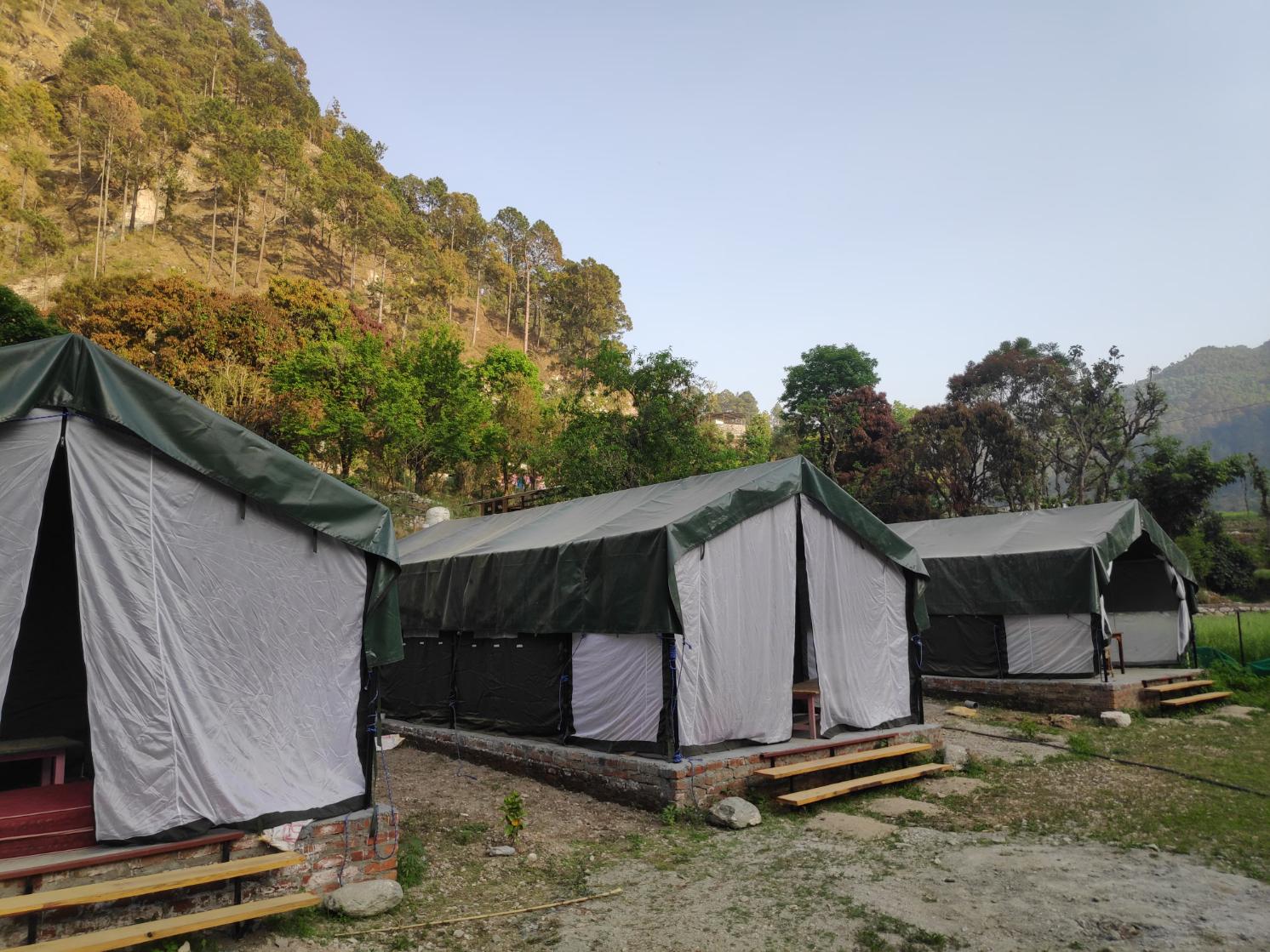 LUXURY SWISS SAFARI TENTS x Solis Nature