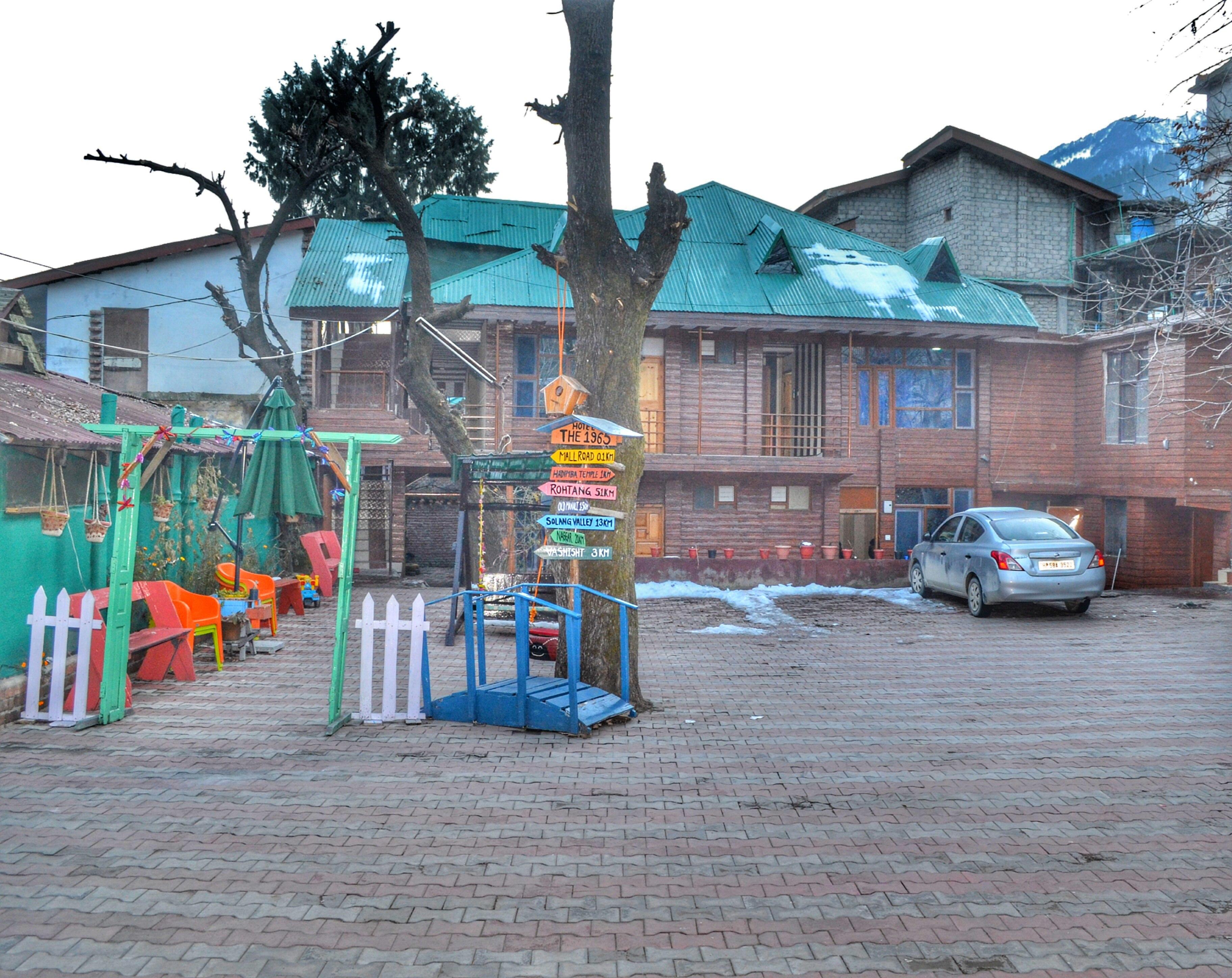 Hotel The 1965 x Solis Nature