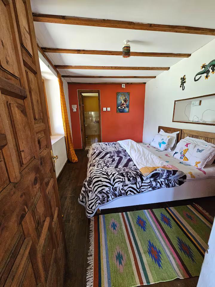 Himalaya retreat vashisht x Solis Nature