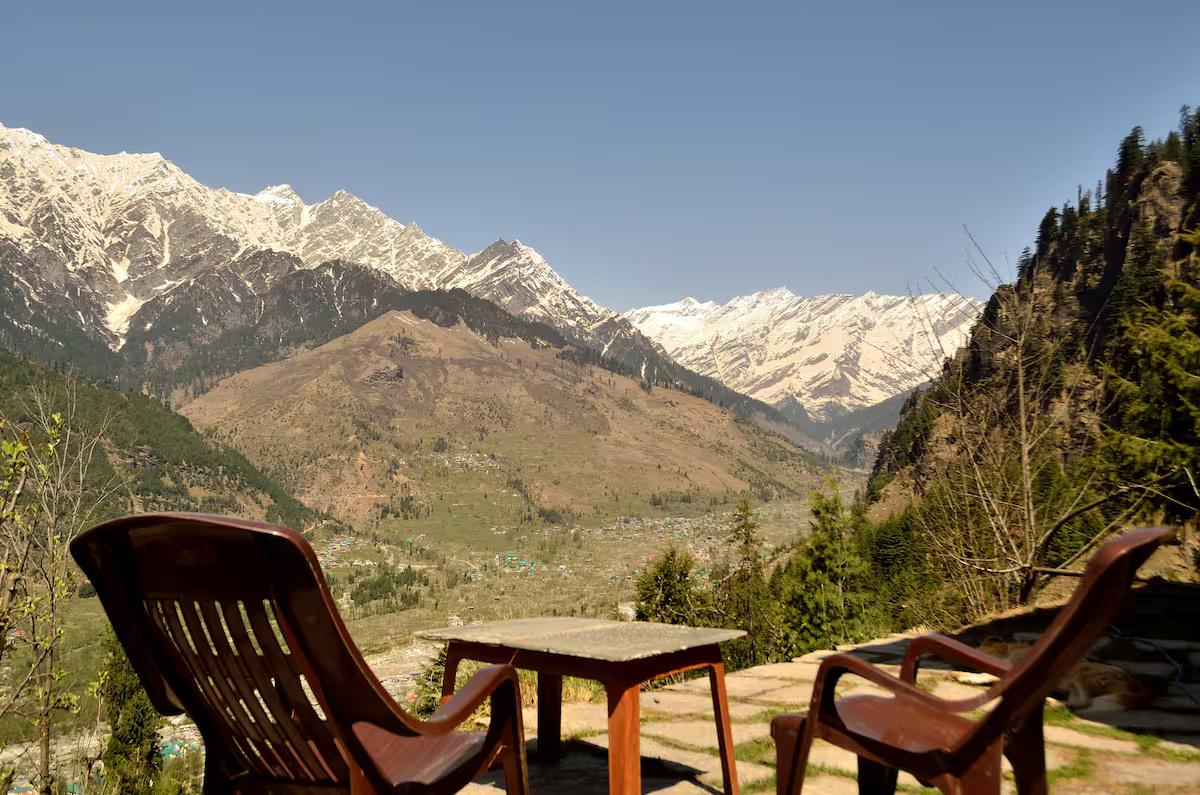 Himalaya retreat vashisht x Solis Nature