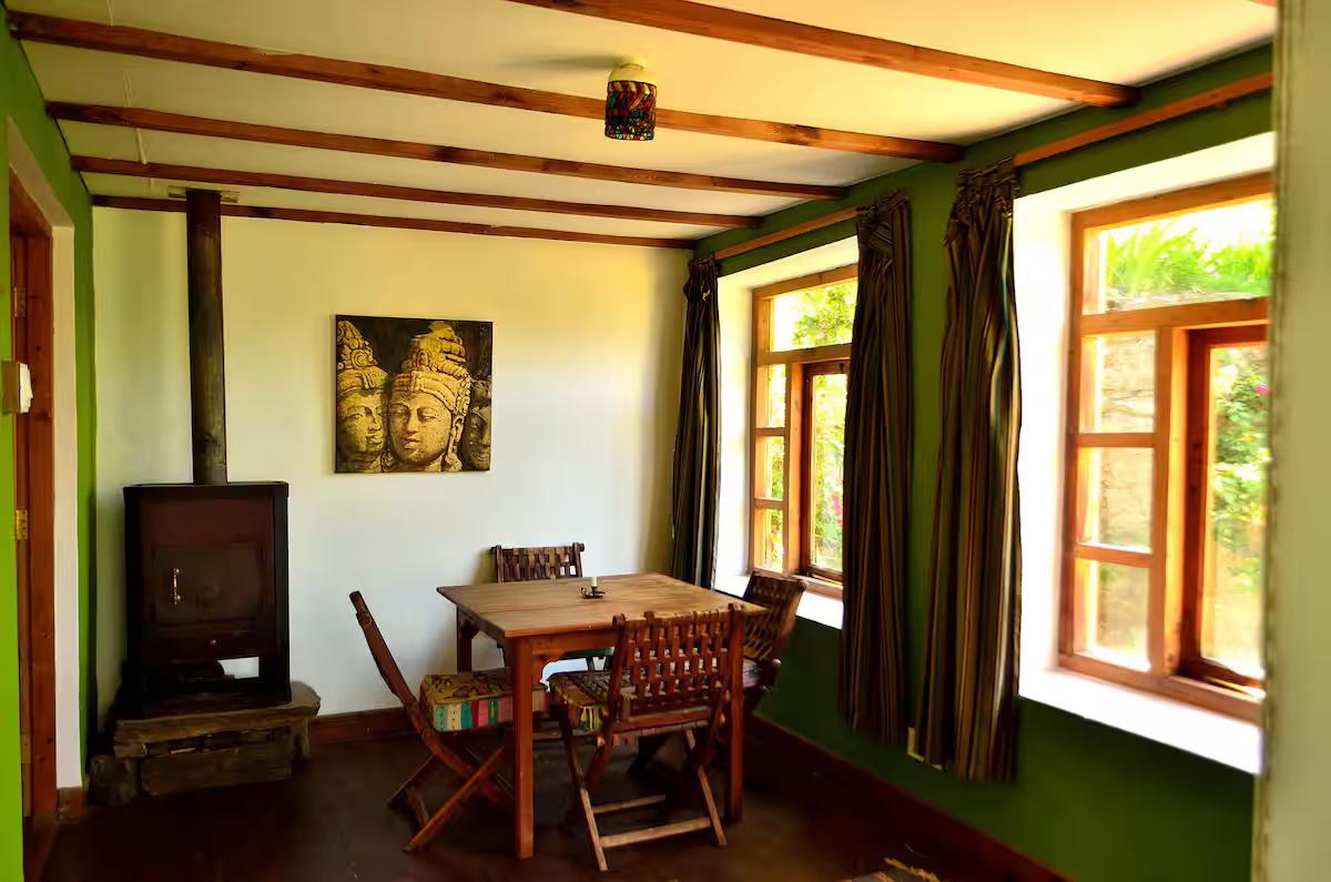 Himalaya retreat vashisht x Solis Nature