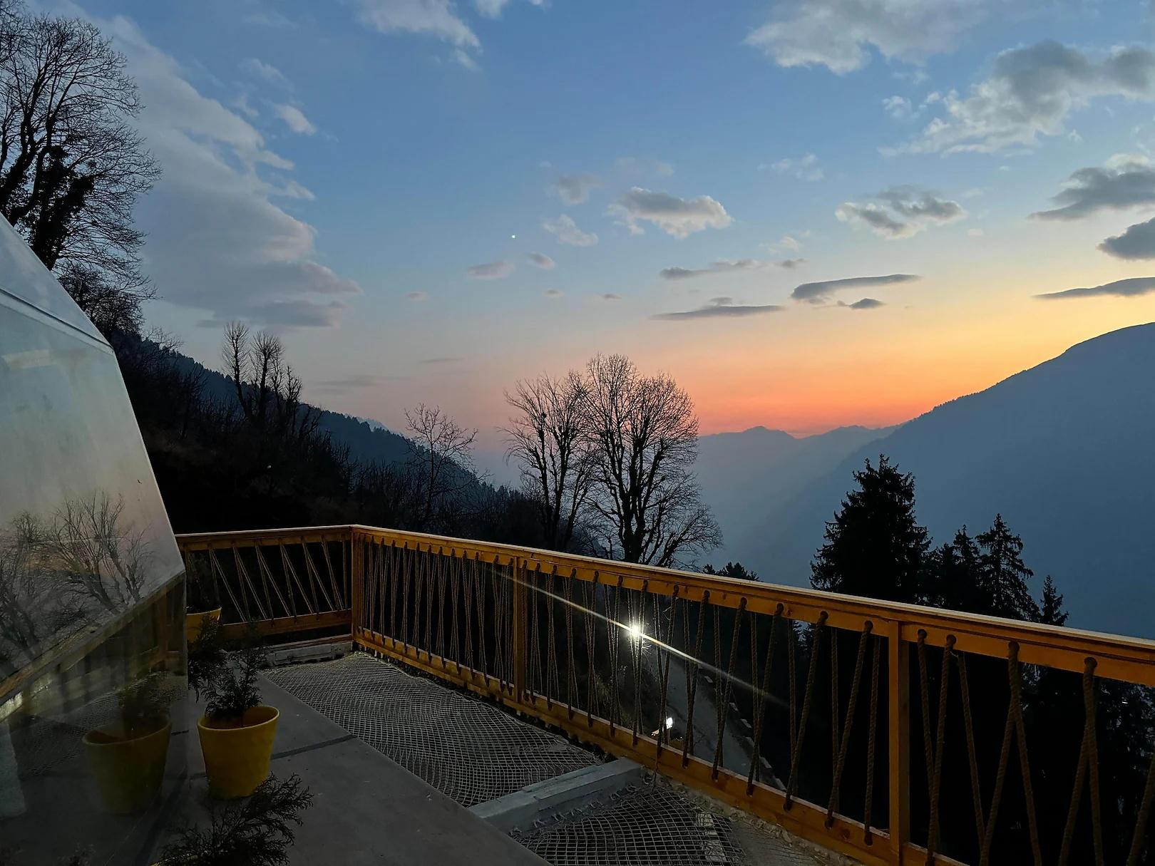 Infinity Sky Glamps x Solis Nature