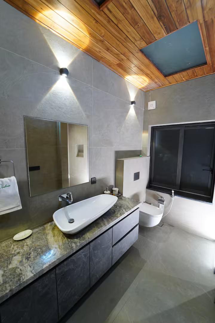 Pinewood Cottage x Solis Nature