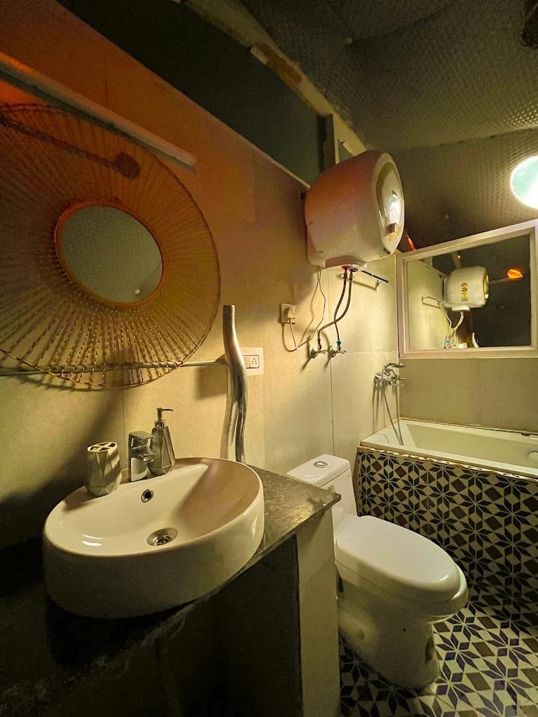 whoopers boutique resort x Solis Nature