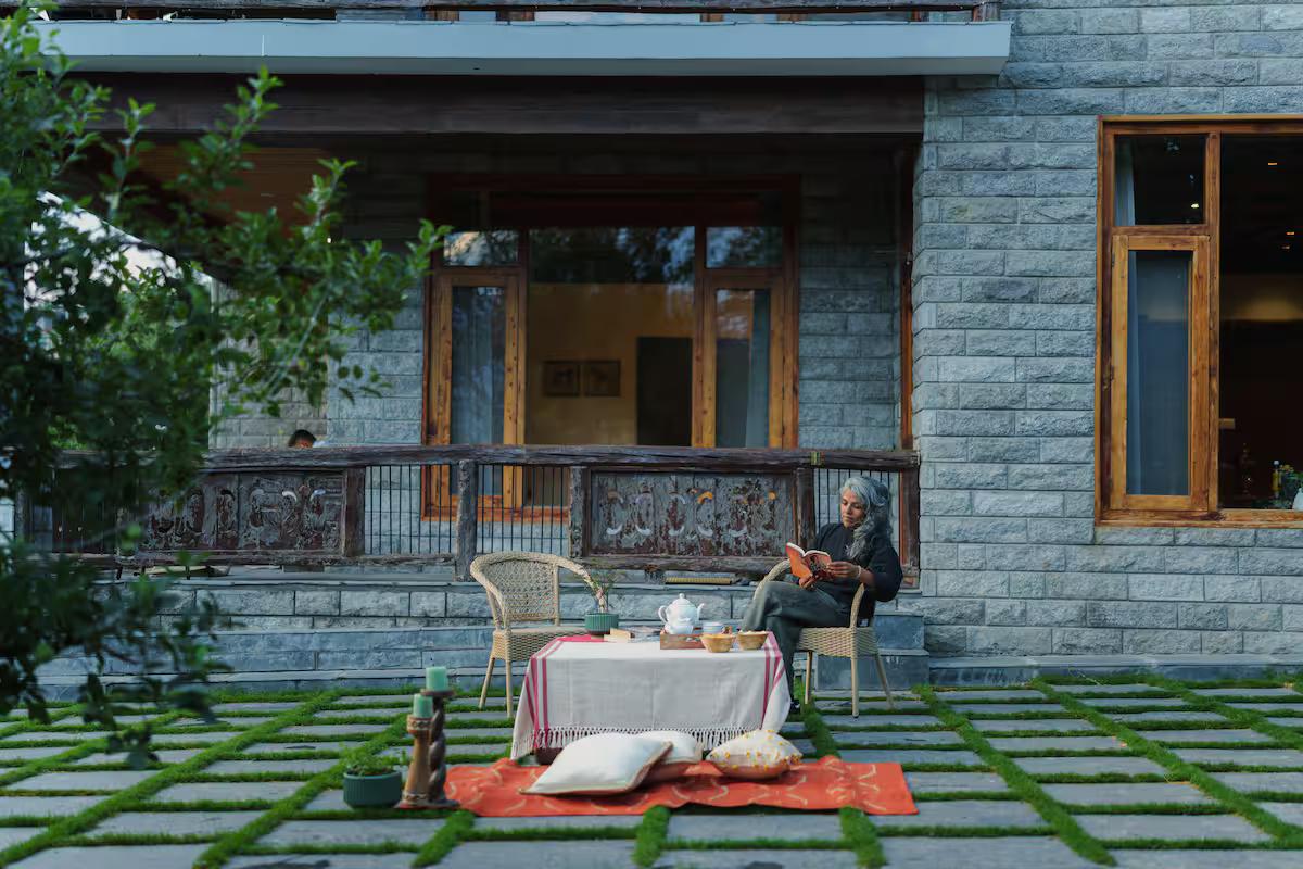 Bedroom in Middle of Apple Orchard x Solis Nature