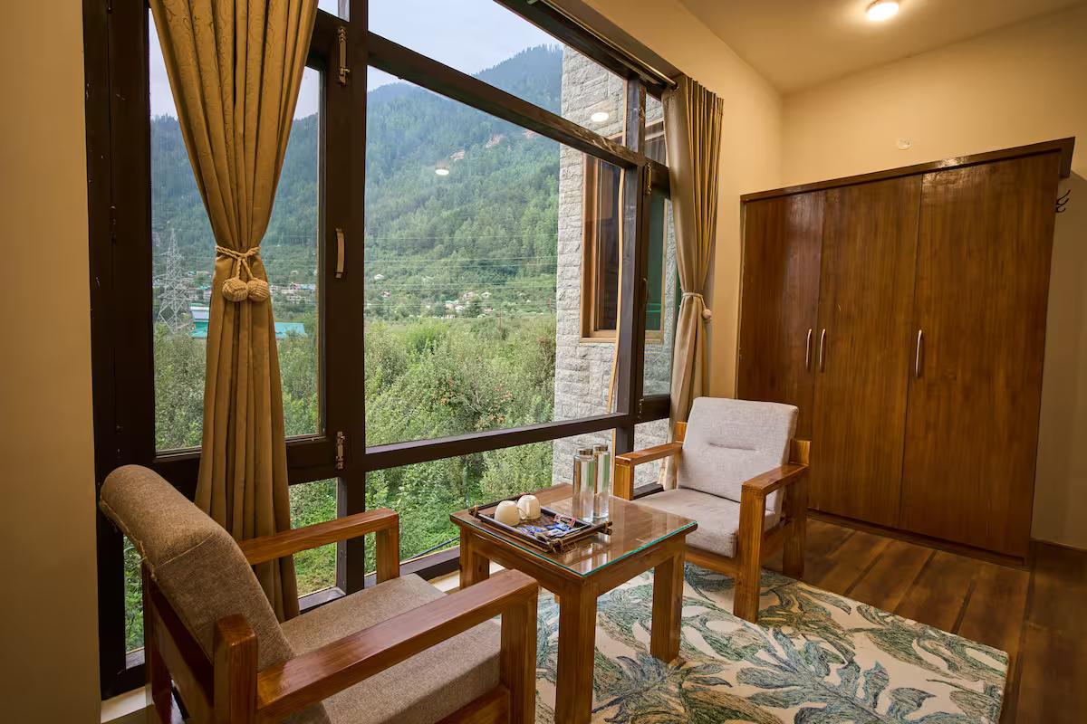 One of it’s kind 2-Room Combo x Solis Nature