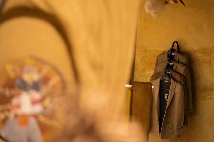 Posh MUDroom in an Art residency x Solis Nature