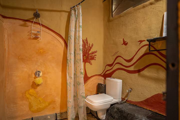 Hobbit Bunks in offbeat Art residency x Solis Nature