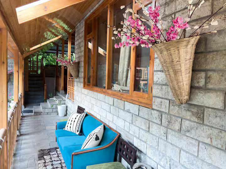 Rustic Stone Room with Balcony x Solis Nature