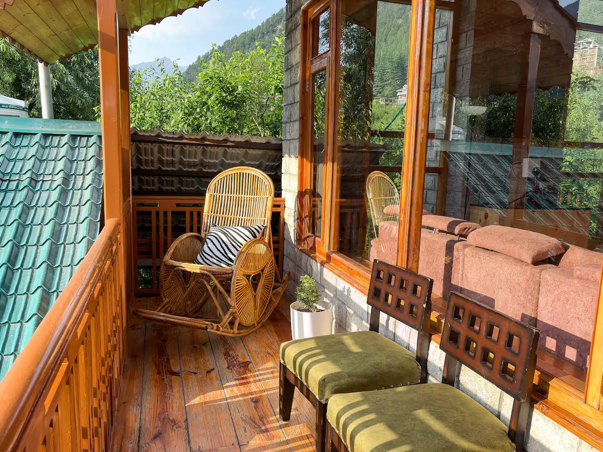 Rustic Stone Room with Balcony x Solis Nature