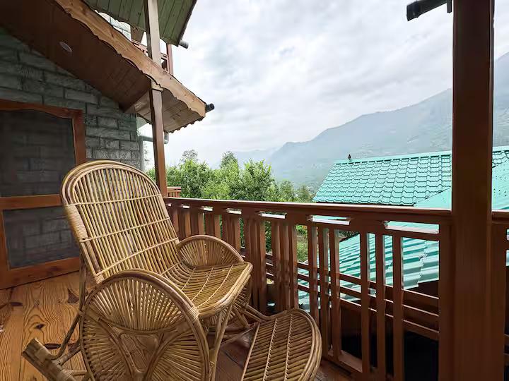 Rustic Stone Room with Balcony x Solis Nature