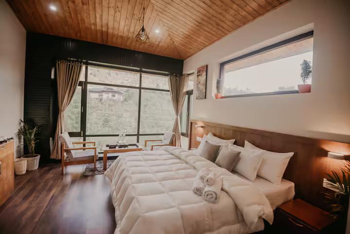 3 Luxurious Room in a Villa x Solis Nature