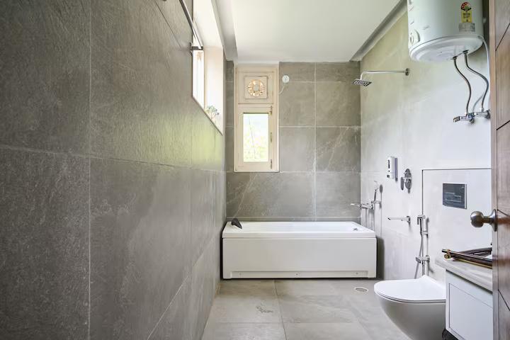 2 Luxurious Room with Balcony and Bathtu x Solis Nature