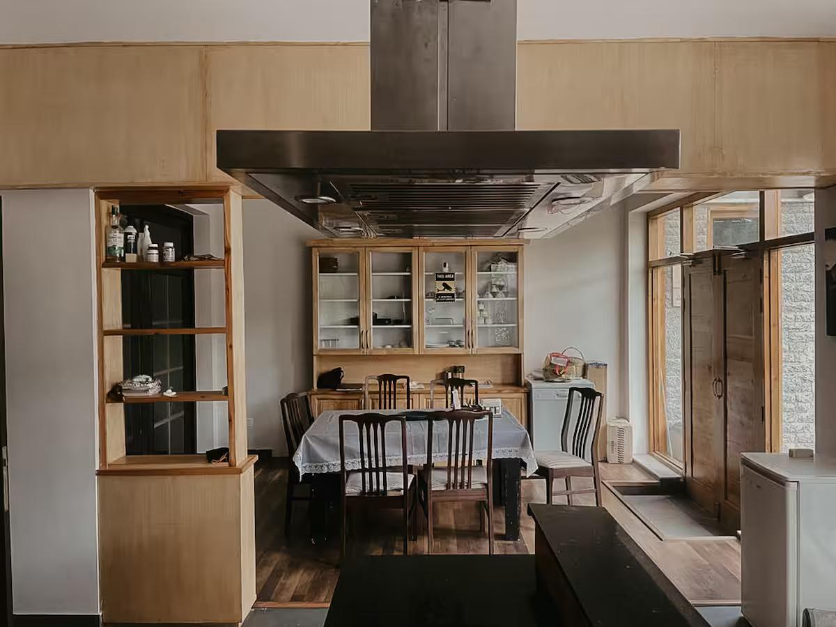 Most Affordable Luxurious Room in Villa x Solis Nature