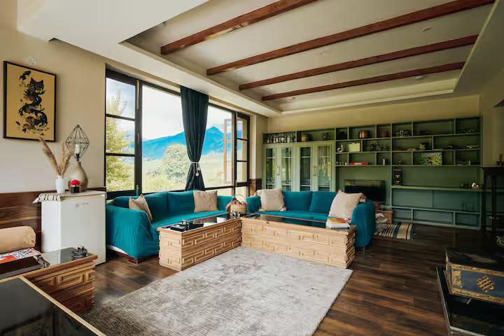 Spacious-Boutique Room in a Luxurious View x Solis Nature