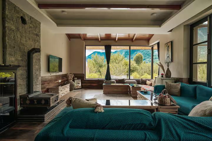 Spacious-Boutique Room in a Luxurious View x Solis Nature