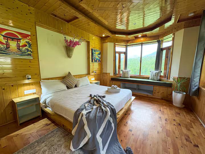 Panoramic Applefield View Room with Wind x Solis Nature