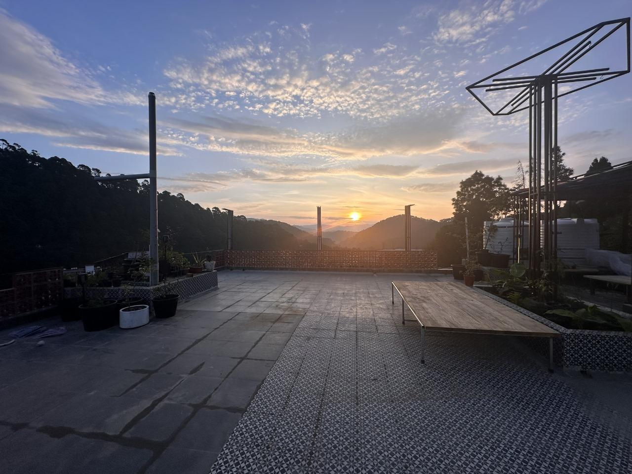 4BHK Mountaintop Escape x Solis Nature