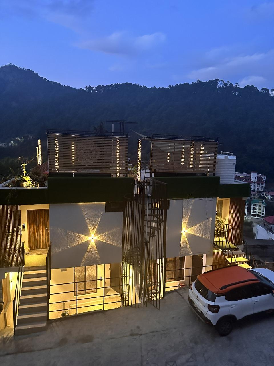 4BHK Mountaintop Escape x Solis Nature