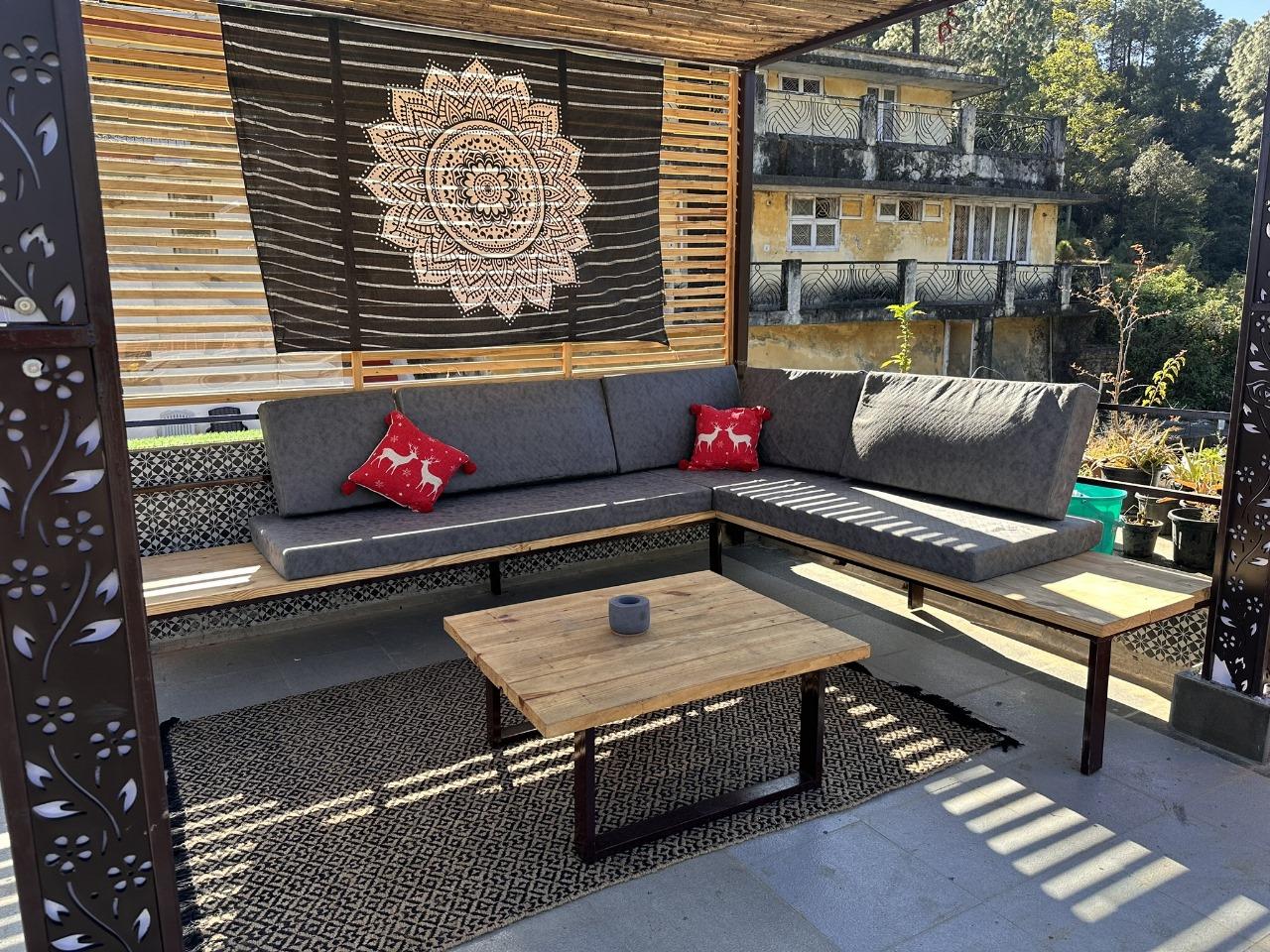 4BHK Mountaintop Escape x Solis Nature