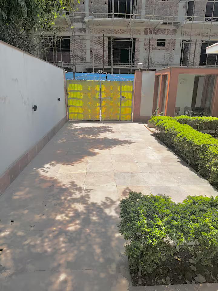 R Cottage Studio Apartments (NCR) x Solis Nature