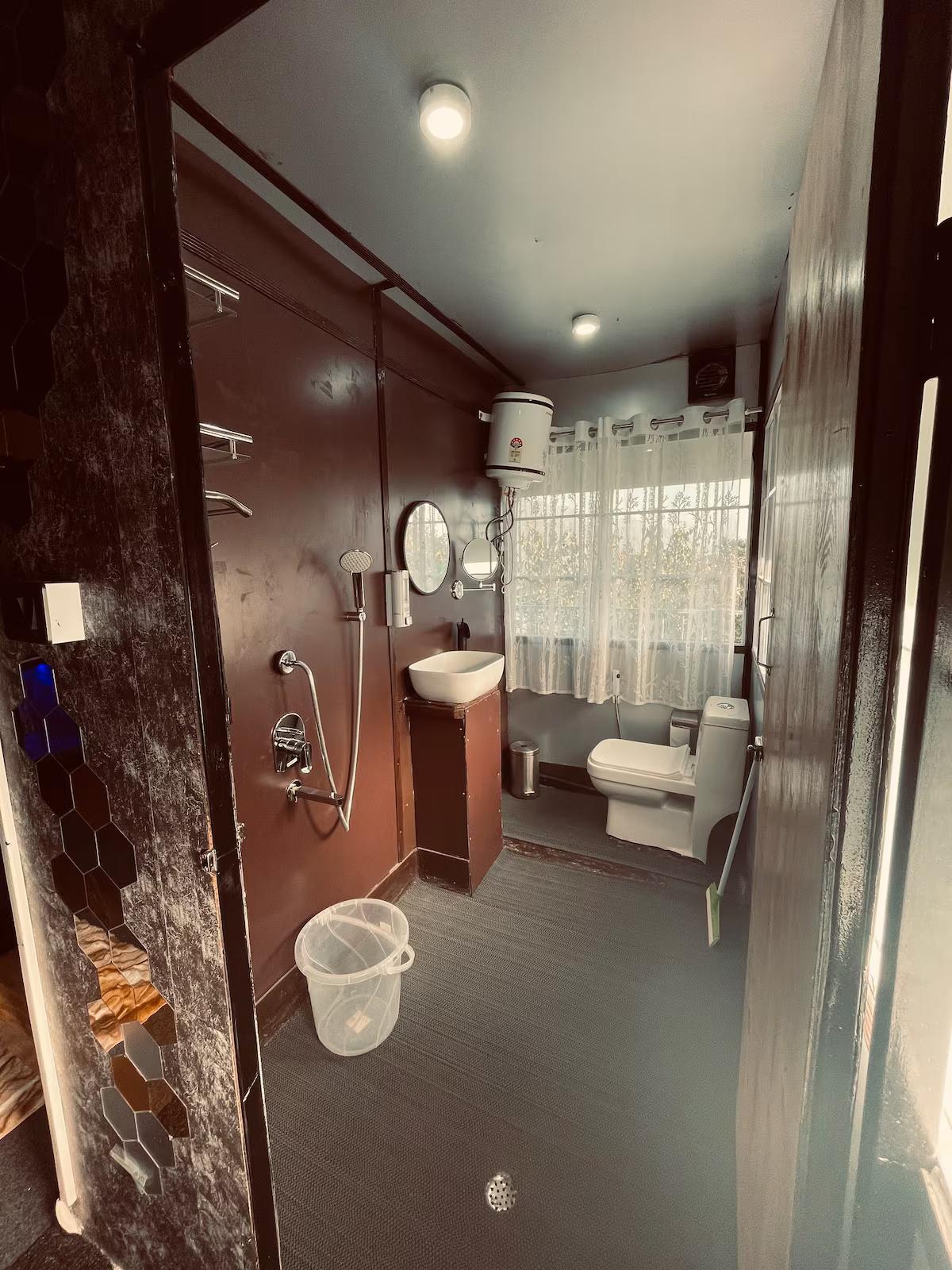 Watch tower located at Naukuchiatal x Solis Nature