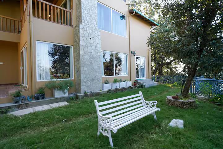 Wood Owl Cottage x Solis Nature