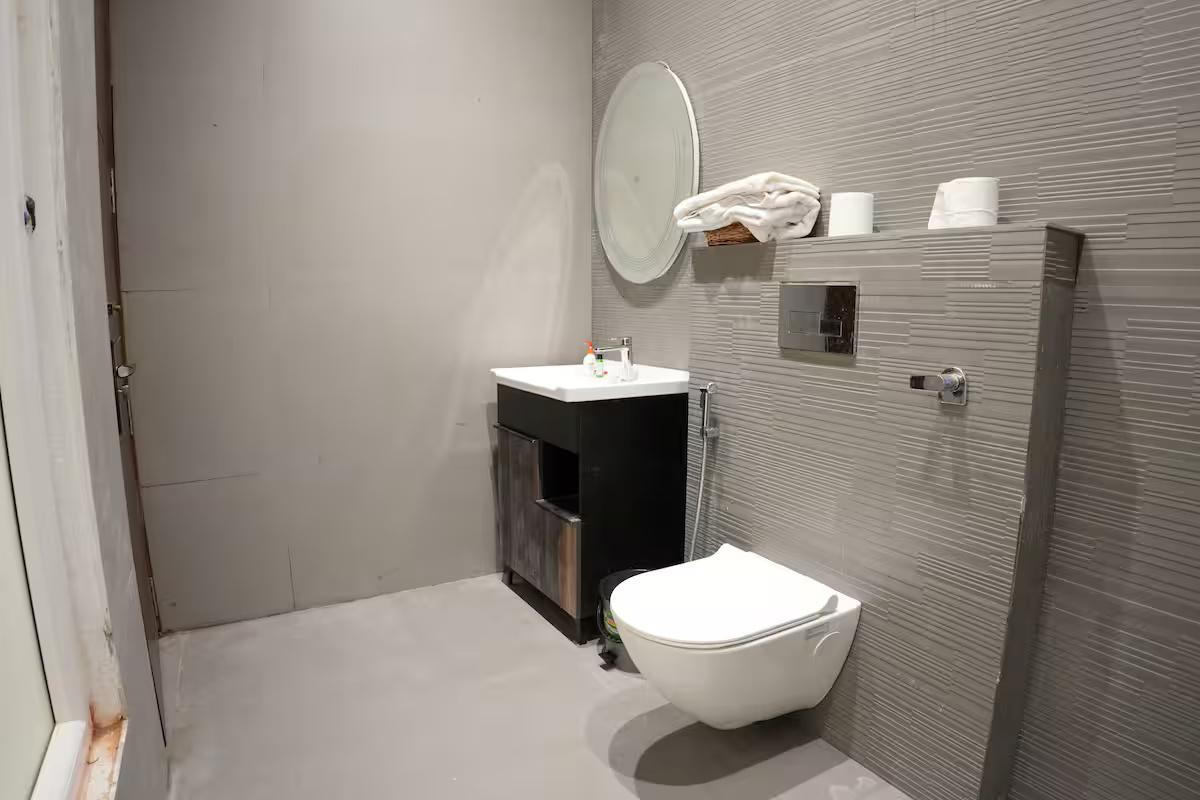 Modern Manor x Solis Nature