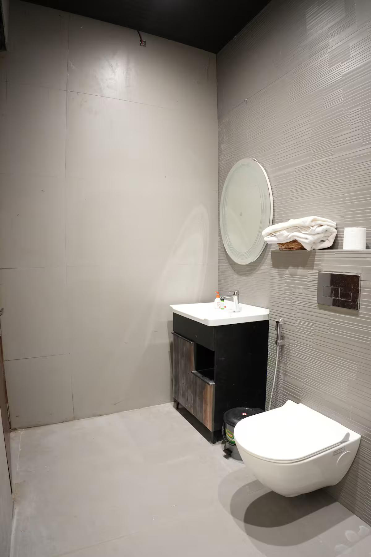 Modern Manor x Solis Nature