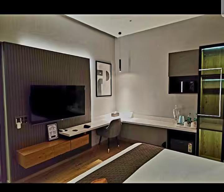 THE COZY CHAOS x Solis Nature