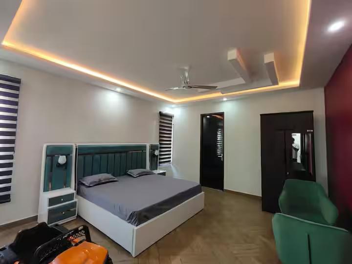 Blue Haven Villa – Noida (NCR) x Solis Nature