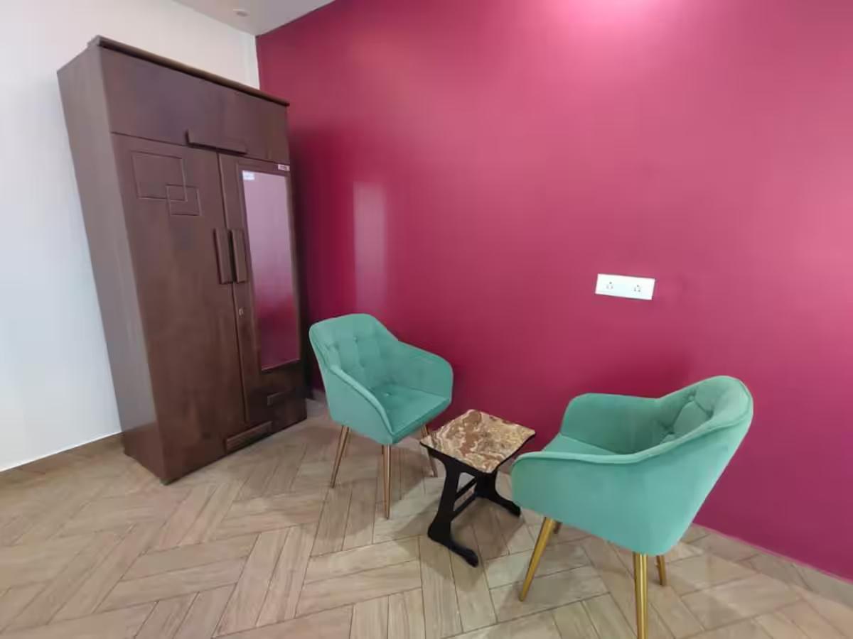 Blue Haven Villa – Noida (NCR) x Solis Nature