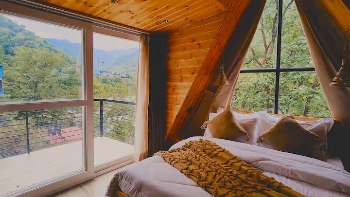 The Brookstone Retreat x Solis Nature