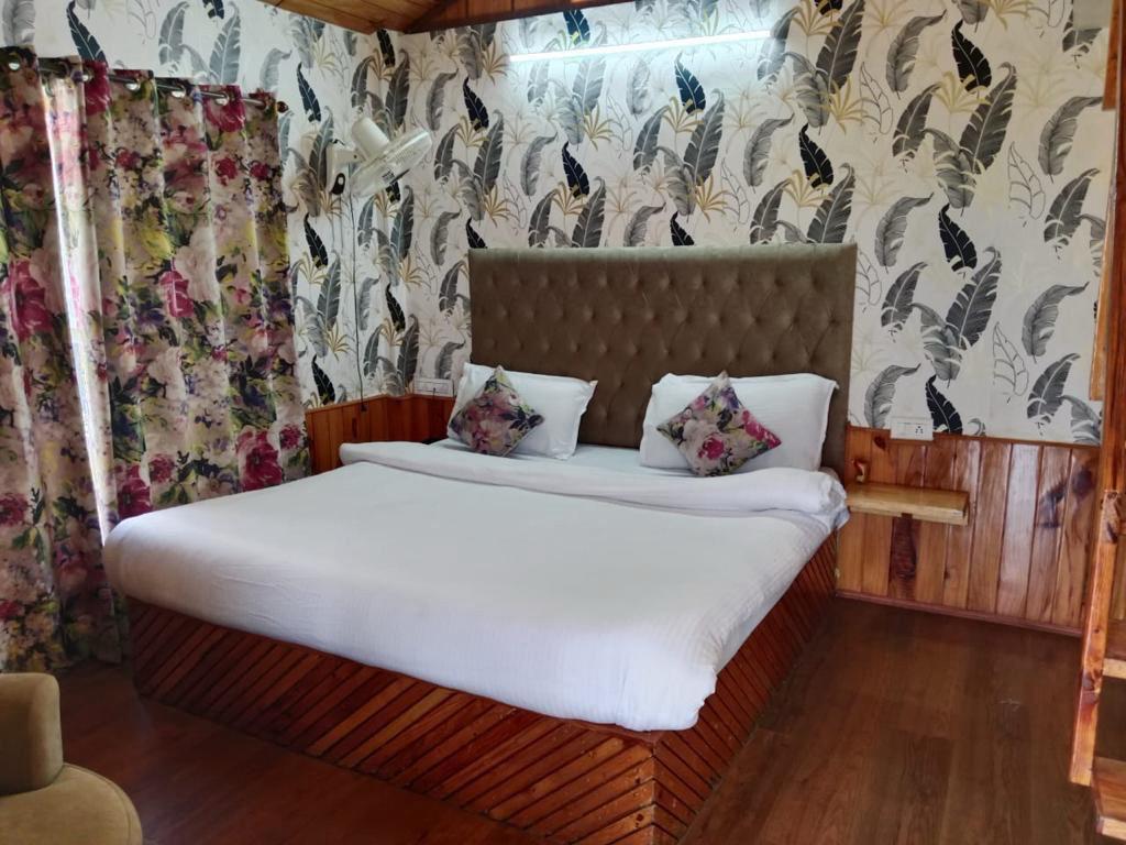 Tales n Trails Cottage x Solis Nature