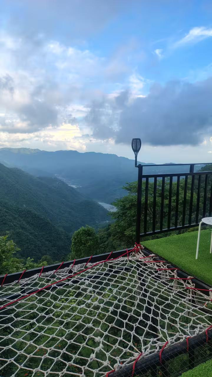 Glamping Hybrid Tippi Cabin x Solis Nature