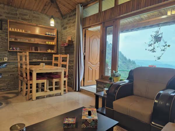 Whispering Pines Villa- Two Bedroom x Solis Nature