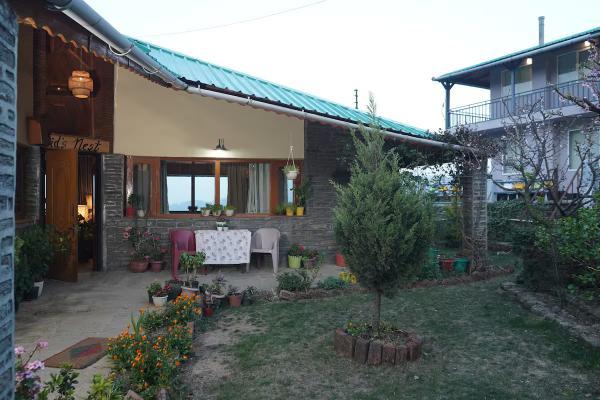 Whispering Pines Villa- Two Bedroom x Solis Nature