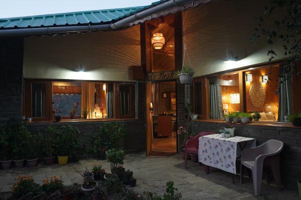 Whispering Pines Villa- Two Bedroom x Solis Nature