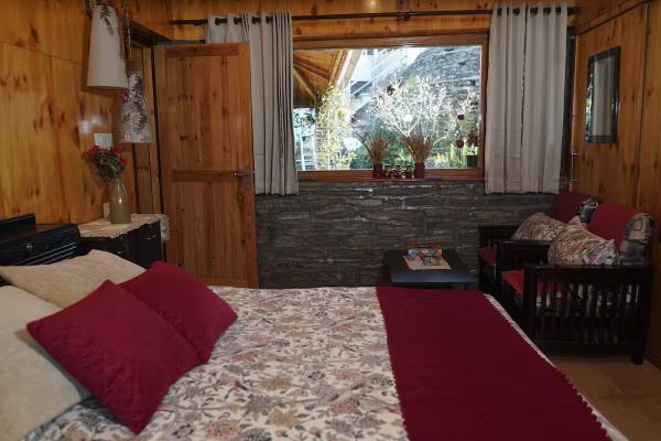 Whispering Pines Villa- Two Bedroom x Solis Nature