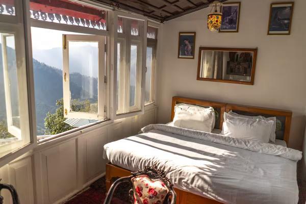 Arvelia Mansion Luxe by Da Alohas x Solis Nature