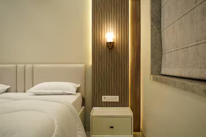 Zivana By Peace house x Solis Nature